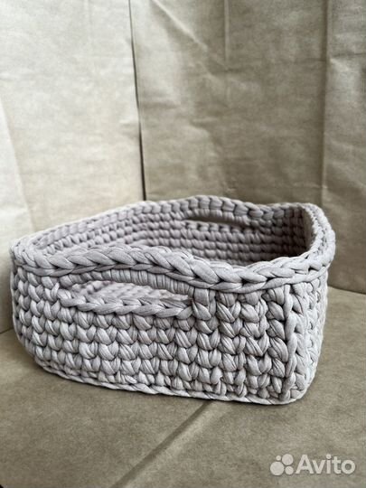 Корзина вязаная