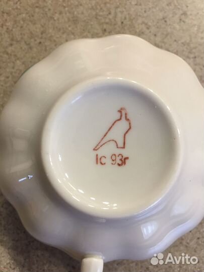 Фарфоровые чашки