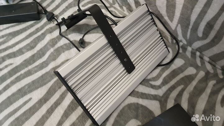 Профессиональный светильник Aqua Robot AR-2