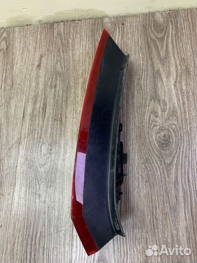 Фонарь задний левый Ford Fiesta хетчбэк 3-Х дв