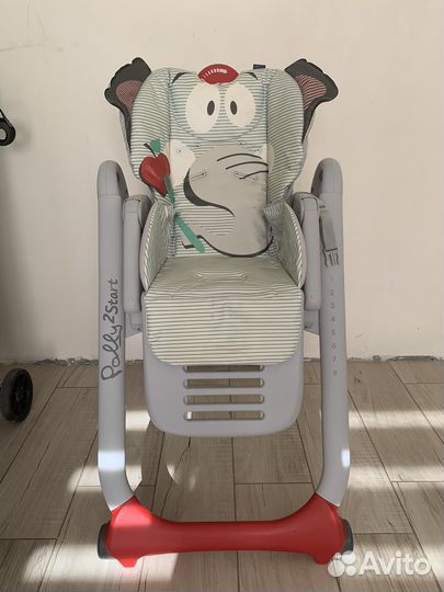 Детский стульчик для кормления