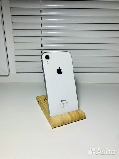 iPhone Xr, 128 ГБ