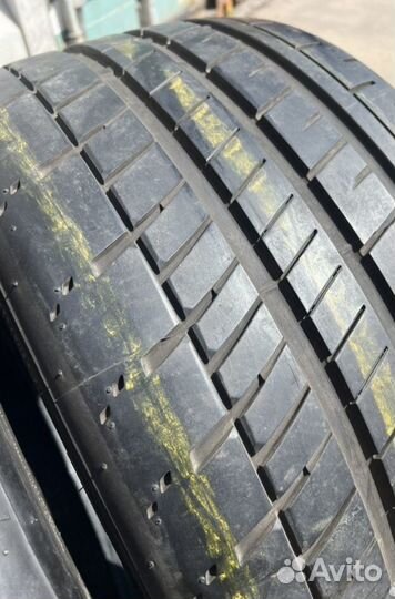 Bridgestone Potenza S007 285/35 R20