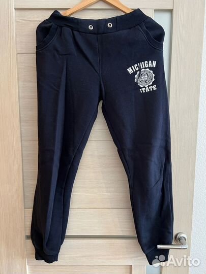 Спортивный комплект женский