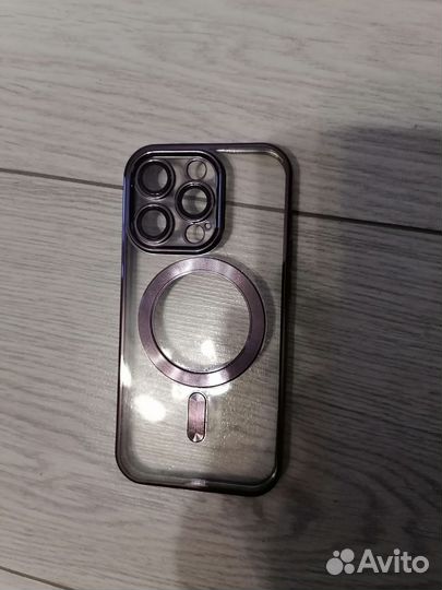 Бампер на iPhone 14 pro