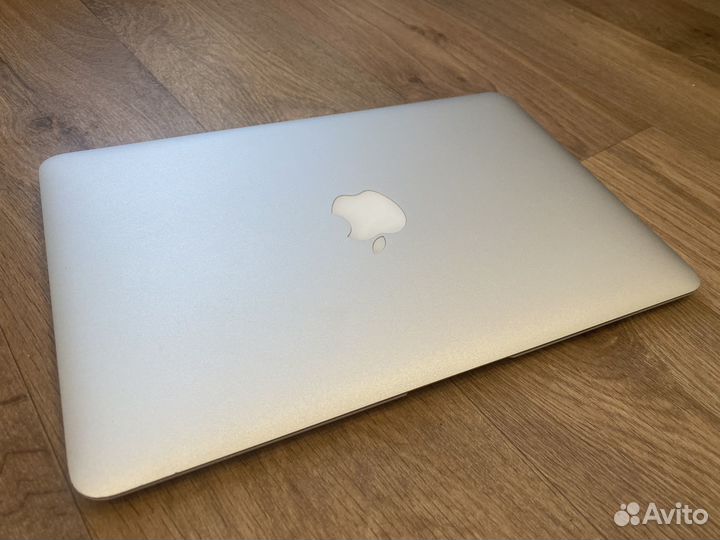 Apple MacBook Air 11