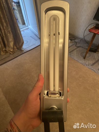 Лампа настольная