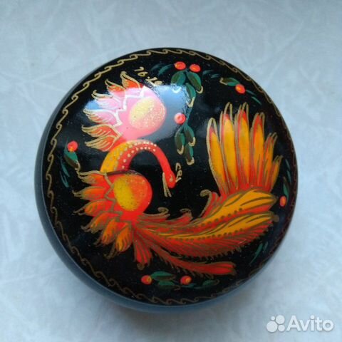 Шкатулка металлическая