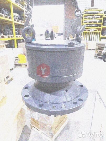 Редуктор поворота Hitachi EX210K-5JPN