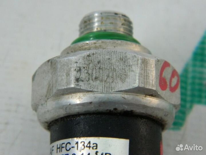 Датчик температуры охлаждающей жидкости для Geely