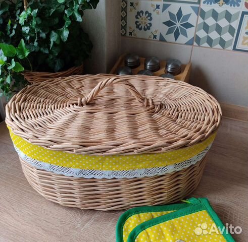Хлебница плетеная с чехлом