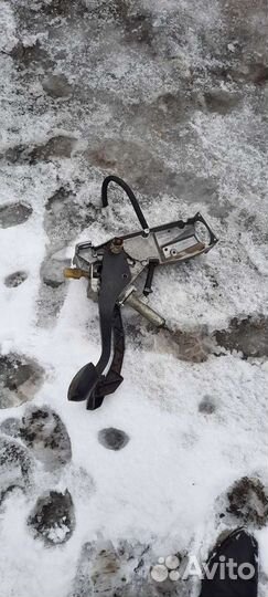 Педальный узел ауди 100с4 а6с4