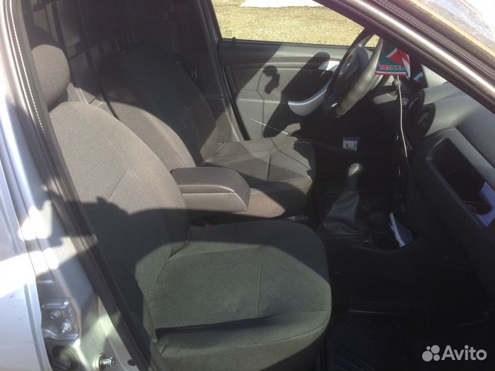 Бар (подлокотник) для LADA Largus