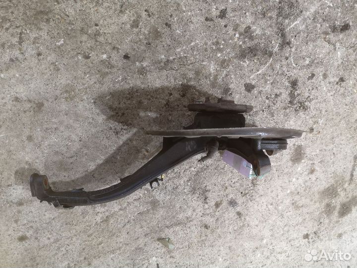 Ступица кулак передняя правая Porsche Cayenne