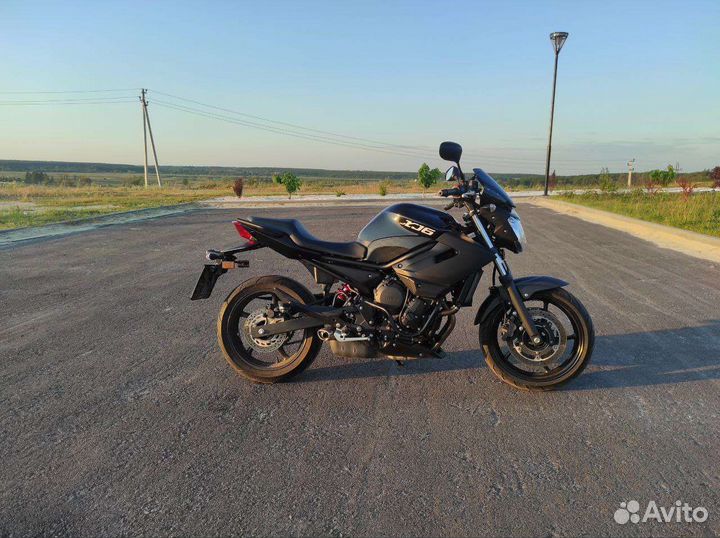Yamaha XJ 6N