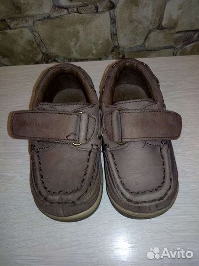 Обувь на мальчика 22,23,24 размеры