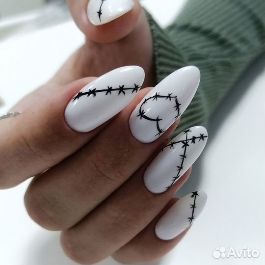 Маникюр-Педикюр