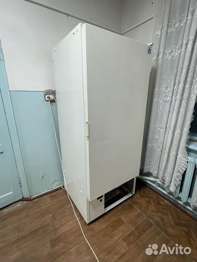 Холодильный шкаф бу