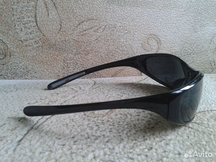 Солнцезащитные очки Gravity