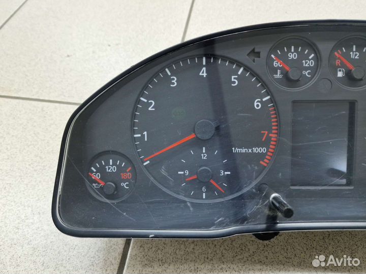 Приборная панель (Щиток) Audi A6 C5 4B0919881AX