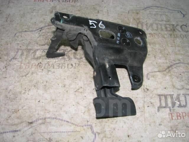 Крючок капота Audi A6 (C6 4F) 2004-2011
