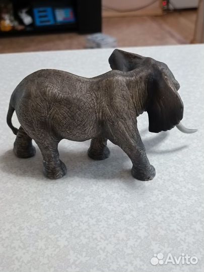 Фигурка Schleich слон