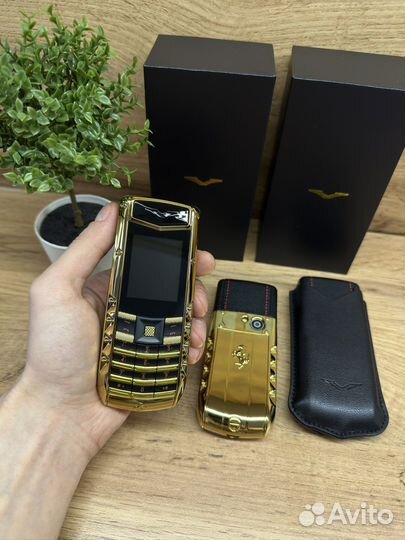 Vertu Ti Ferrari, 64 ГБ