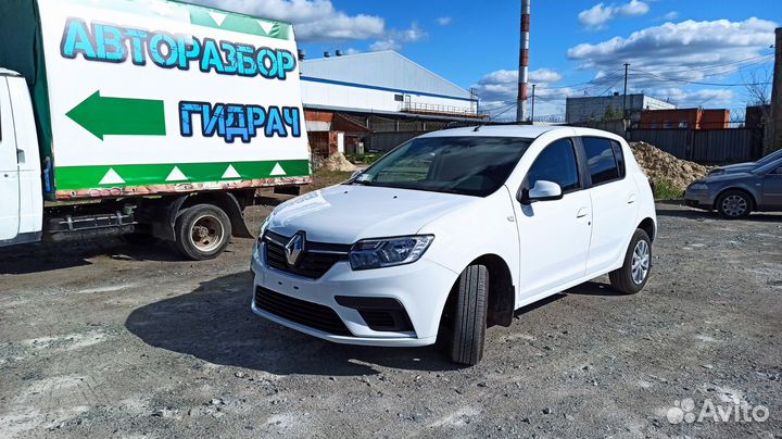 Выключатель концевой Renault Sandero 2 7700427640