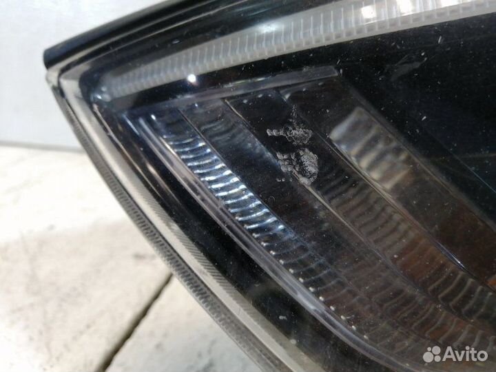 Фара левая Hyundai Tucson