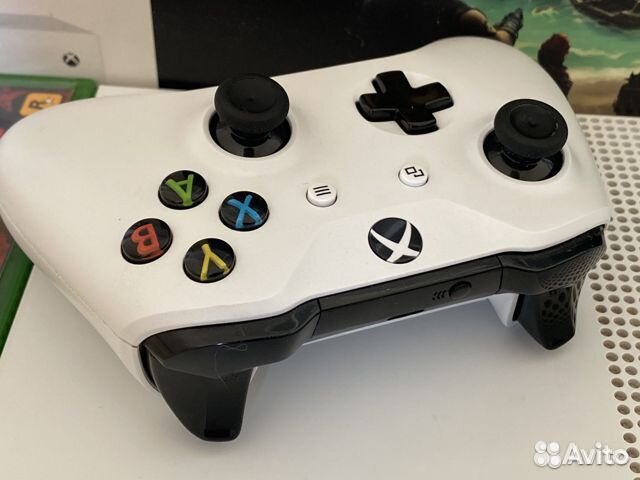 Xbox One S 1tb Как новая + гарантия / Xbox one