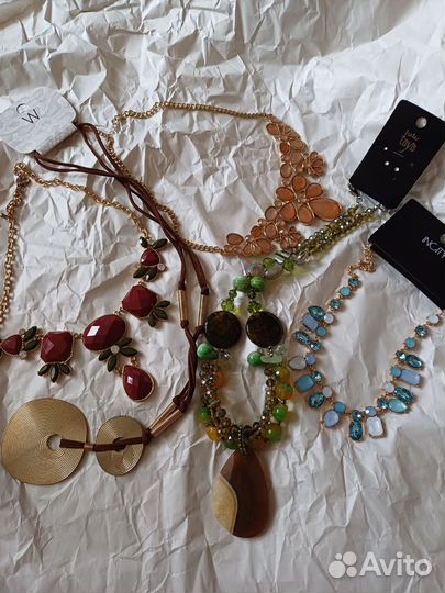 Бусы колье ожерелье