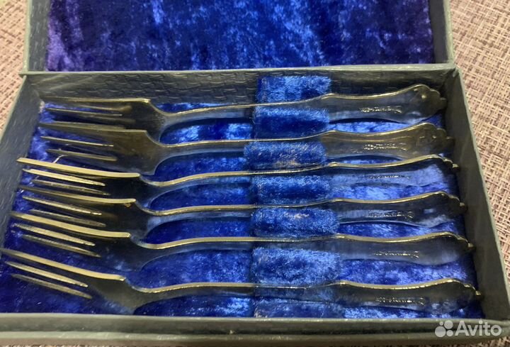 Вилки десертные и ложки мельхиор