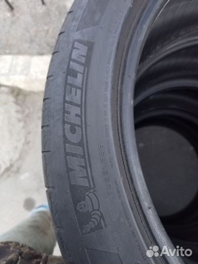 Michelin Latitude Sport 245/45 R20 и 275/40