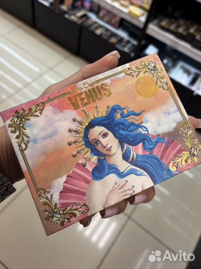 Палитра теней Lime Crime Venus