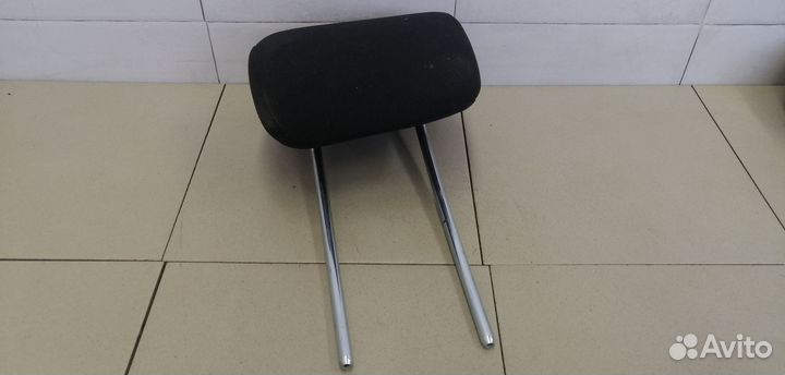 Подголовник Focus II 2008-2011