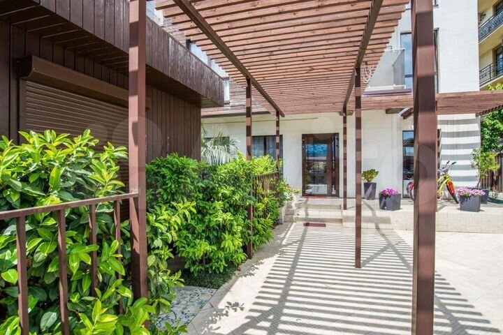 2-к. квартира, 60 м², 3/3 эт.