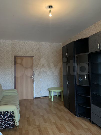 Комната 17 м² в 3-к., 9/17 эт.