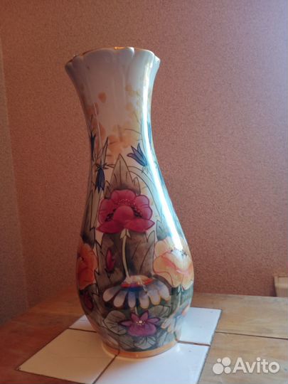 Высокие вазы.Кисловодский фарфор.Ручная работа