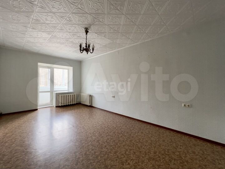 2-к. квартира, 57 м², 2/2 эт.