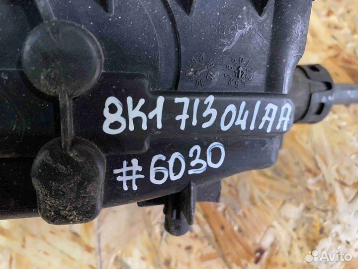 Кулиса Audi A4B8 (8K 2008-2015) 8K1 713 041 AA