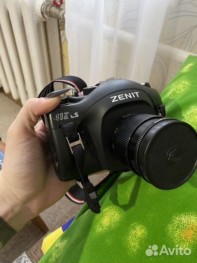 Зеркальный фотоаппарат Zenit 412 LS