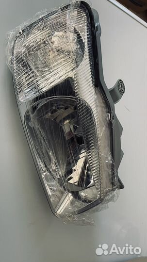 Фара на hyundai accent