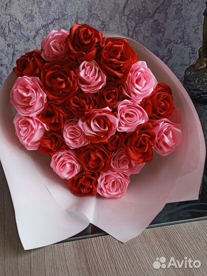 Букет из атласных лент