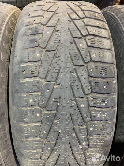 Nokian Tyres Hakkapeliitta 7 SUV 275/45 R20