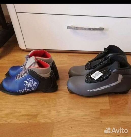 Лыжные ботинки, лыжи