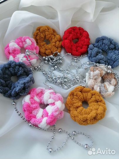 Резинка для волос ручной работы