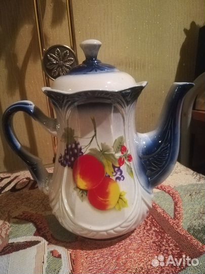 Чайник и кофейный сервиз СССР