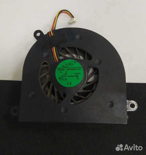 Кулер для ноутбука Lenovo Y550