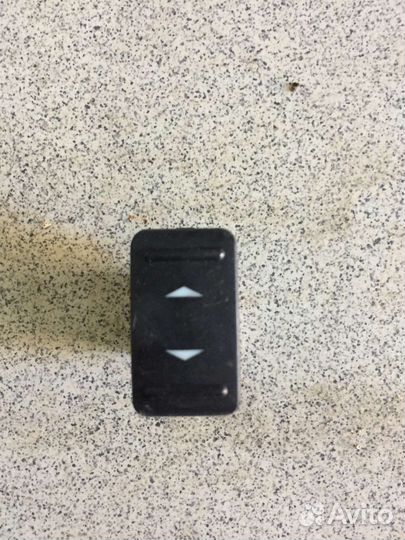 Кнопка Ford Focus 2