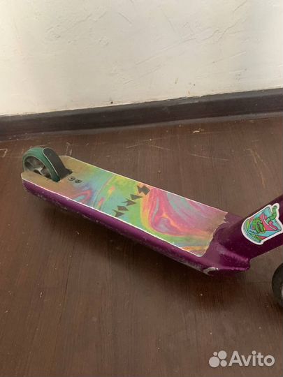 Трюковой самокат парк